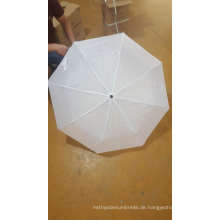 Manueller offener weißer 3-fach-Regenschirm